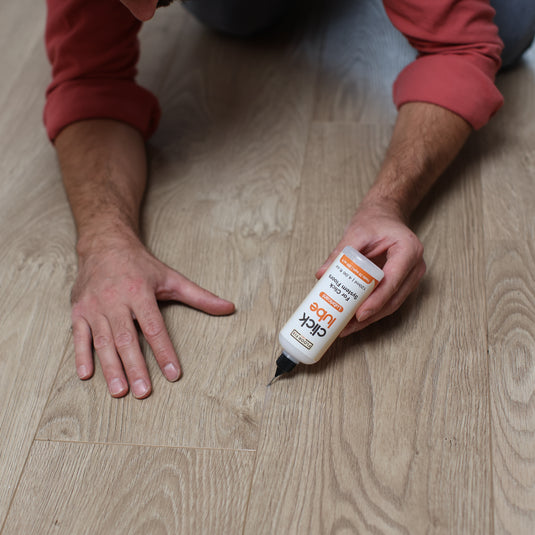 Diagnostica e riparazione del laminato cigolante